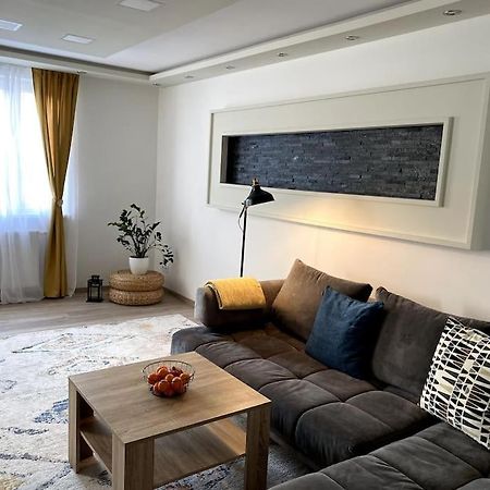 Gemuetliche Wohnung In Ottakring Βιέννη Εξωτερικό φωτογραφία